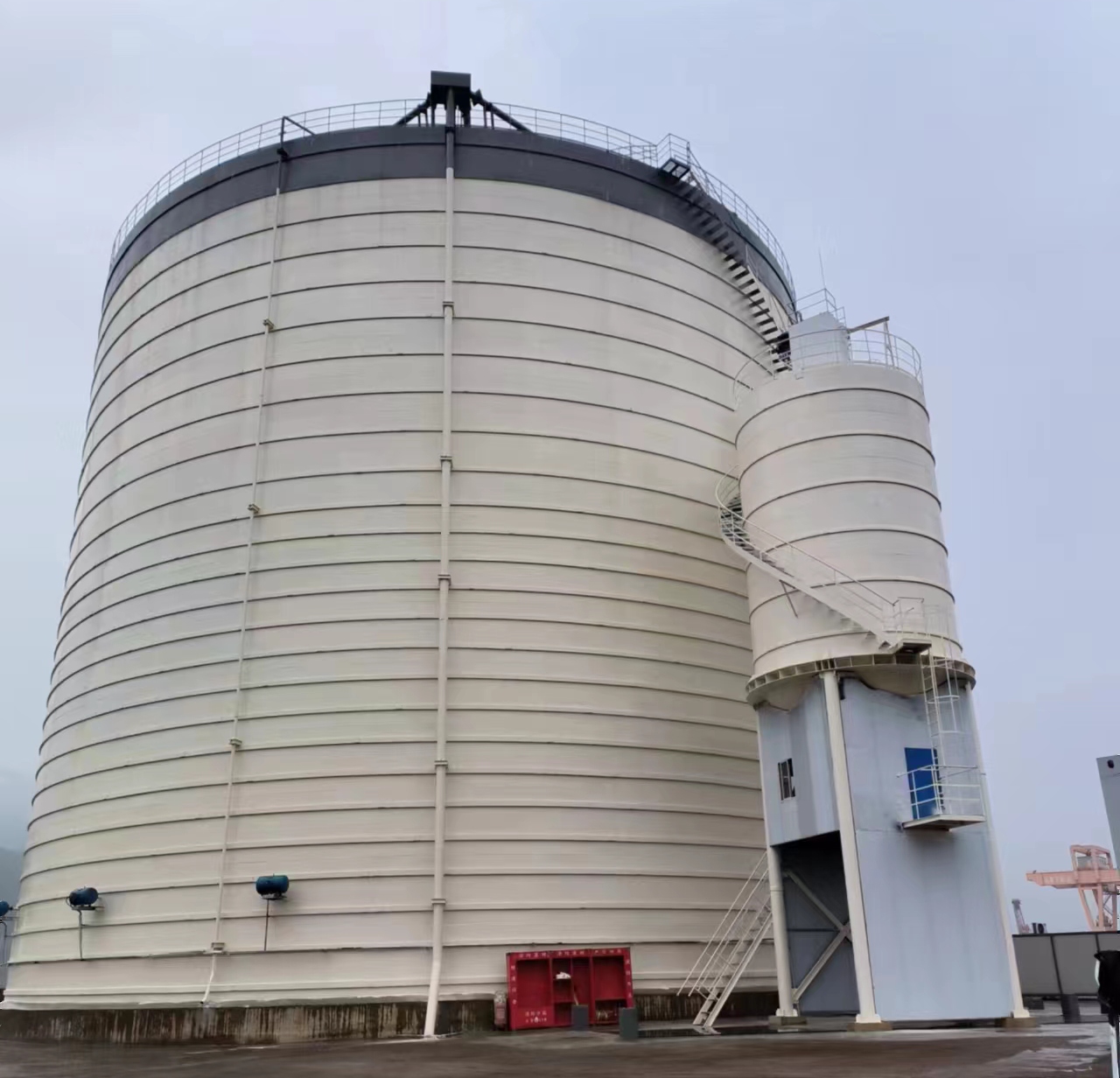 巨鹿10万吨水泥钢板库